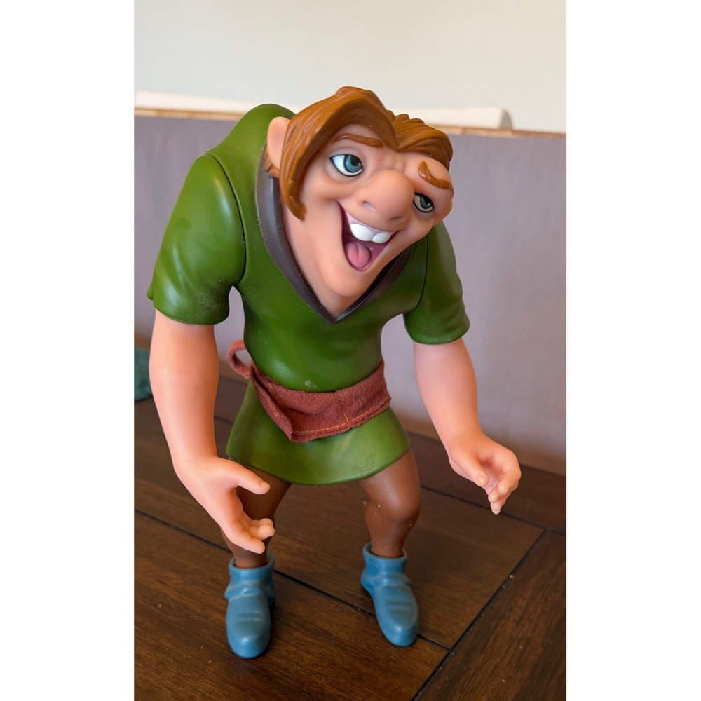 Disney Hunchback of Notre Dame Quasimodo Action Figure Vintage 6 Inch Toy